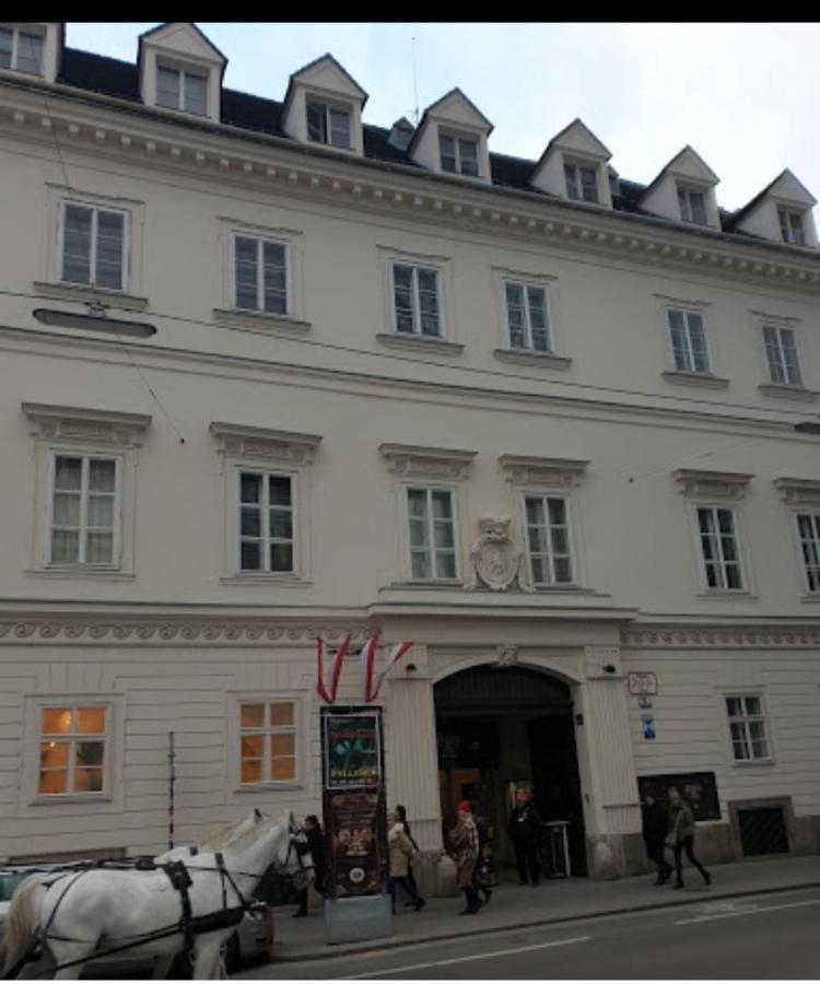 Palais Palffy Vienna Exterior photo